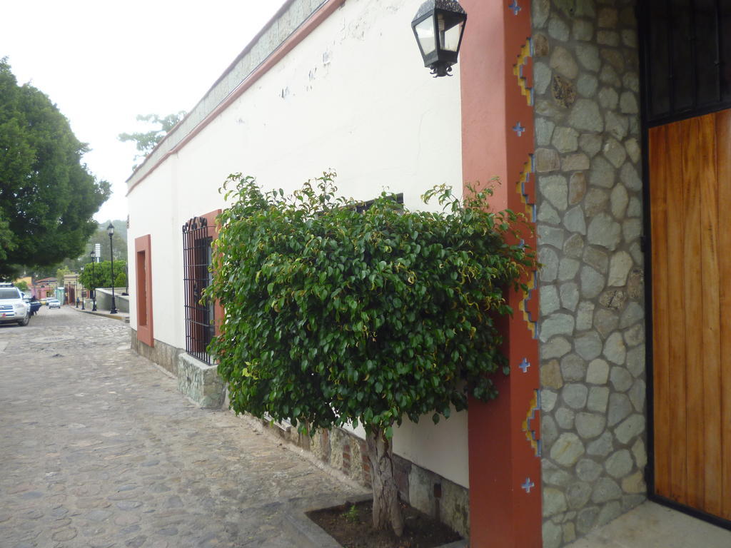 Hotel Casa Arnel Oaxaca Exterior photo